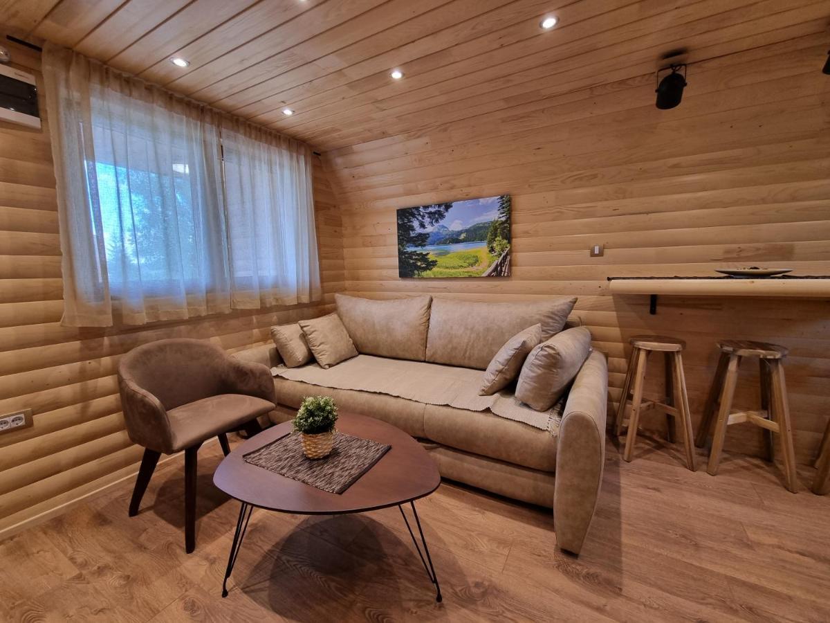 Hedonist Village * Žabljak