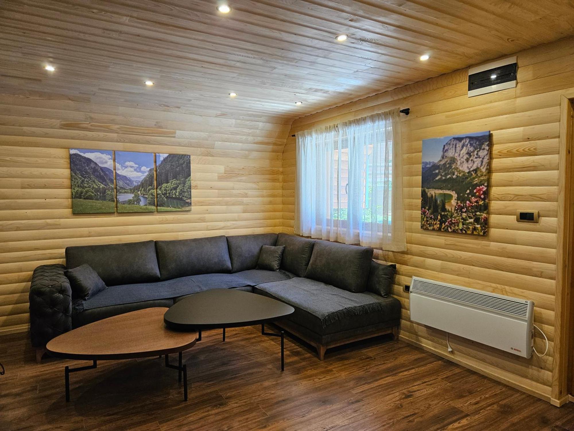 Hedonist Village Žabljak
